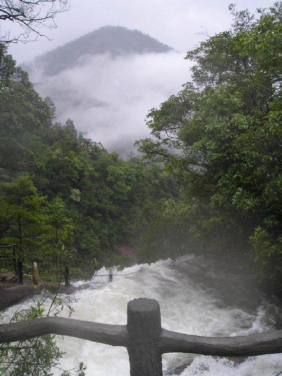 龙山旅游景点图片